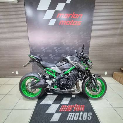 KAWASAKI Z900 